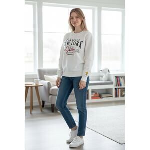 *NWT* XL PEanuts Snoopy Women's Embroidered Sweatshirt Extra LARGE Ivory